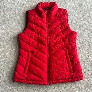 Gap puffer vest
